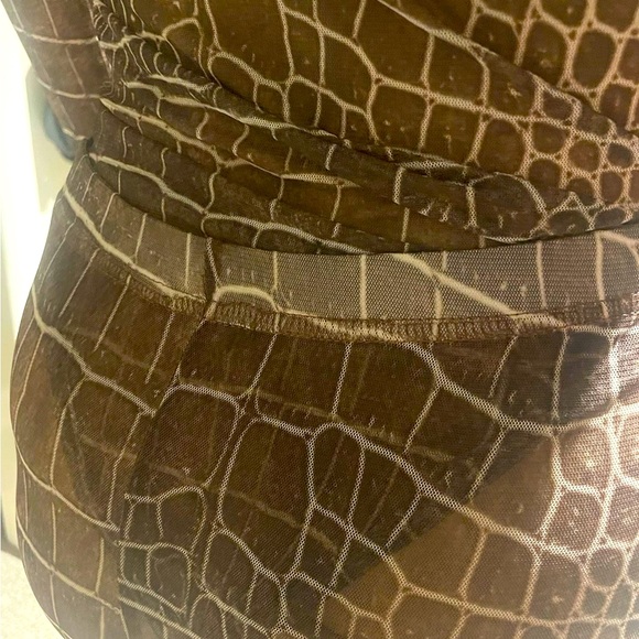 NWOT Long Sleeve 2 piece Bodysuit Leggings Set Size Small - Picture 4 of 4